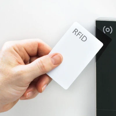 スマート カード RFID 125kHz Lf PVC および近接チップ